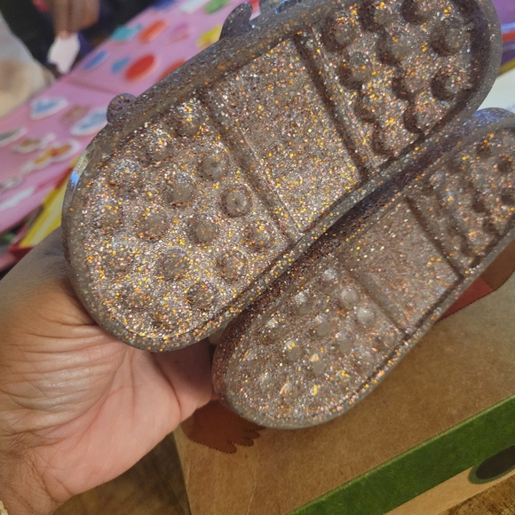 Mini Melissa 2 buckle sandals size 7 - Picture 2 of 4